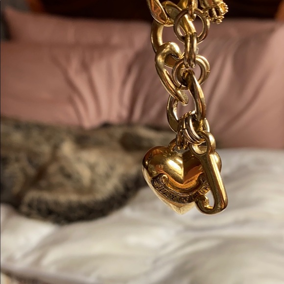 ⭐️PRICE DROP⭐️Juicy couture bracelet - Picture 4 of 4